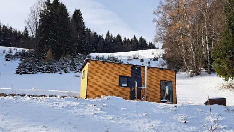 The "Villa to go" on the grounds of a former skiing slope, © Villa to go