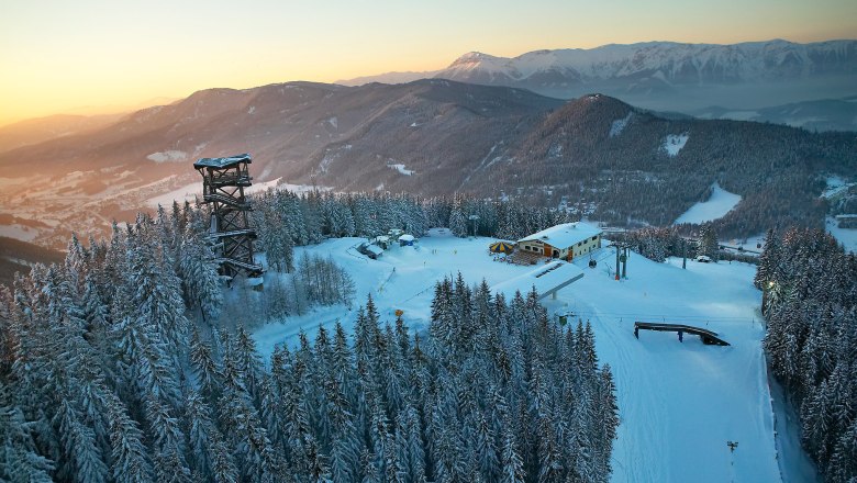 Milleniumsaussichstwarte am Hirschenkogel, © Wiener Alpen, Foto: Franz Zwickl