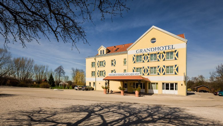 Központi fekvés: A Grandhotel Niederösterreichischer Hof, © Wiener Alpen, Christian Kremsl