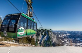 The Rax cable car – up onto the alpine high plateau for minimal effort , © Raxalpen-Touristik