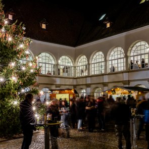 Adventmarkt Katzelsdorf , © Wiener Alpen/Kremsl