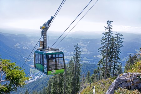 Ganzjährig in Betrieb - die Rax-Seilbahn führt auf 1.546 m Seehöhe, © Wiener Alpen/ Franz Zwickl