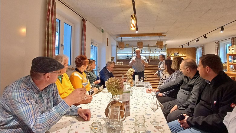 Verkostung von Kraxados &amp; Whisky, © Wiener Alpen