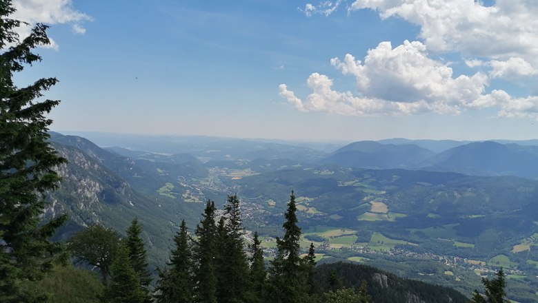 Blick in das Schwarzatal, © Wiener Alpen