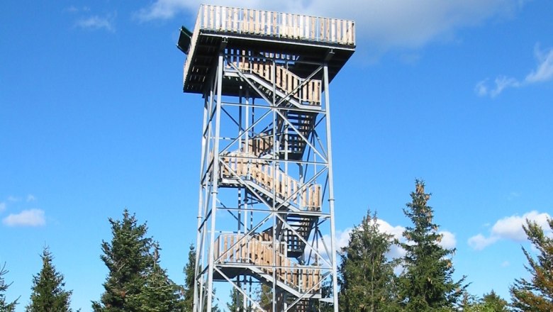 Aussichtsturm Naturpark Hohe Wand, © Wiener Alpen (c) Herbst Robert