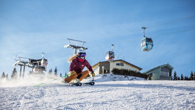 Skiing area Semmering-Hirschenkogel, © Wiener Alpen/Martin Fülöp