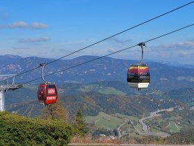 Wanderung zum Liechtensteinhaus (von der Passhöhe), © Bergbahnen Hirschenkogel