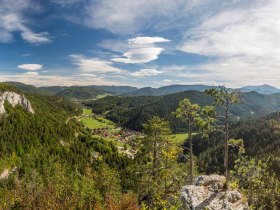 Blickplatz Hausstein, © Wiener Alpen in Niederösterreich