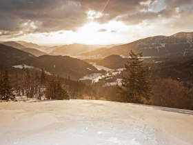 Puchberg am Schneeberg - Blick ins Tal, © Wiener Alpen/ Martin Fülöp