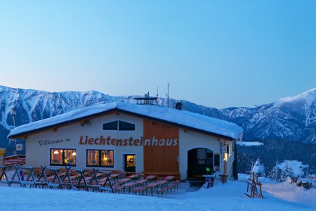 Panorama Liechtensteinhaus, © Wiener Alpen, Foto: Franz Zwickl