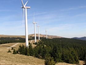 Blick auf das Roseggerhaus, © Oststeiermark Tourismus