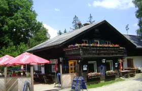 ©Enzianhütte, Foto Sandra Pertl, © Wiener Alpen in Niederösterreich