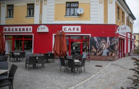 Fachgeschäft mit Café in Grimmenstein, © Koll GmbH