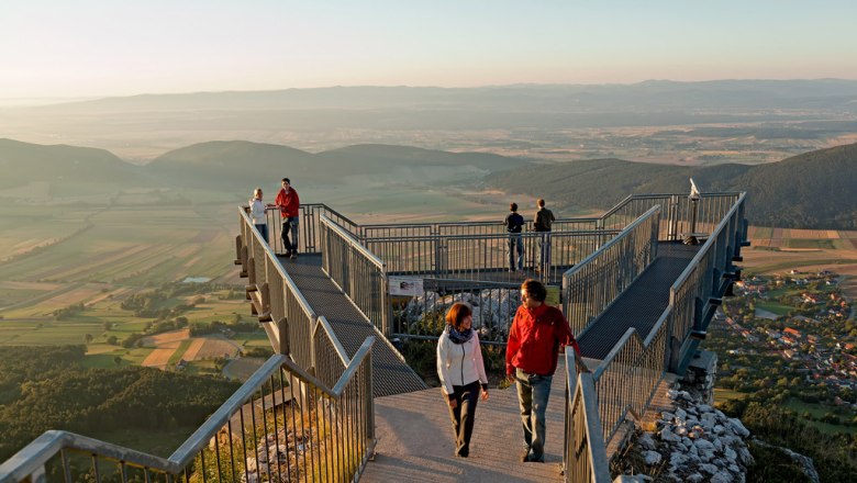 Skywalk auf der Hohen Wand, © Wiener Alpen, Franz Zwickl