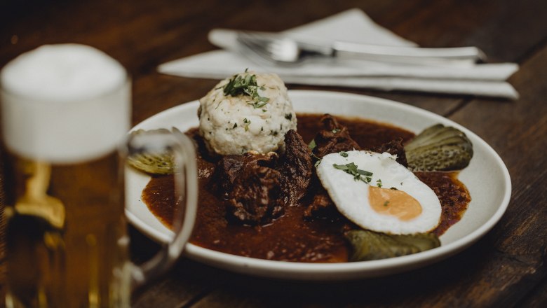 DAS Dorfwirtshaus für den großen (Gulasch)Hunger, © Niederösterreich Werbung/Sophie Menegaldo