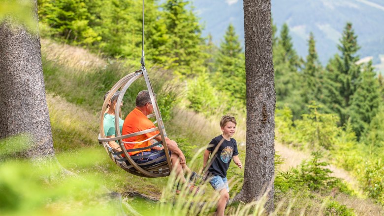 Pěší turistika s výhledem na Erlebnisalm, © Wiener Alpen/Christian Kremsl