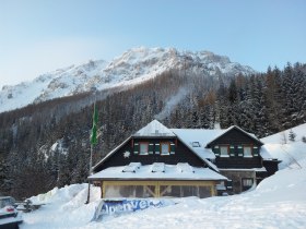 Edelweisshütte im Winter, © Alpenverein Austria