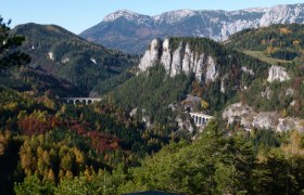 Am Bahnwanderweg von Semmering nach Payerbach, © Bürgermeister Horst Schröttner