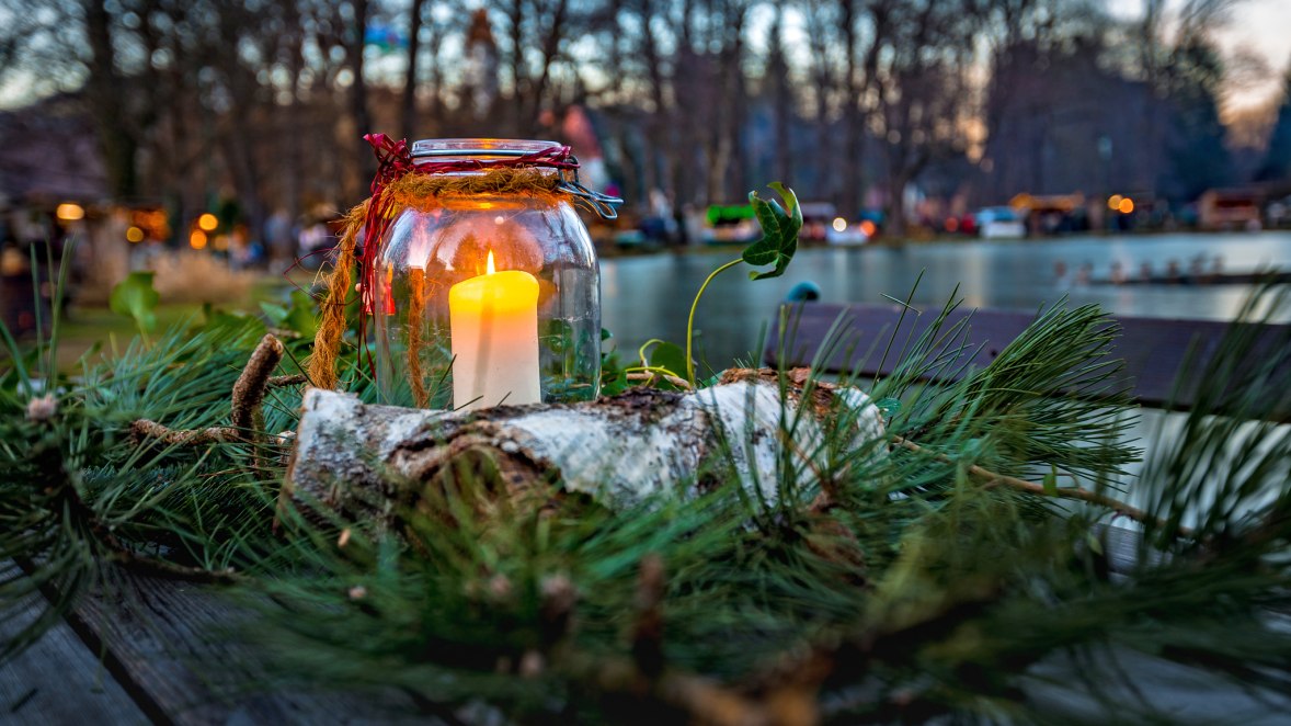 Adventmarkt in Aspang am Teich , © Wiener Alpen/Kremsl