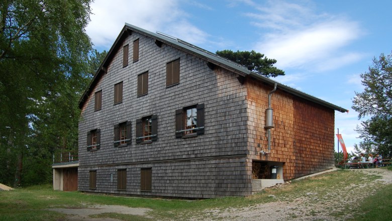 Neunkirchner Haus auf der Flatzer Wand, © Herzi Pinki