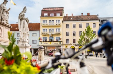 Bed &amp; Bike szálláshely Wiener Neustadt központjában , © Wiener Alpen/Martin Fülöp