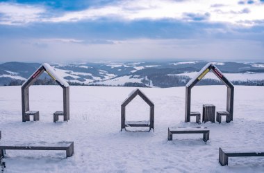 Das neue &quot;Dach der Welt&quot; am Hutwisch, © Wiener Alpen / Luckenbauer